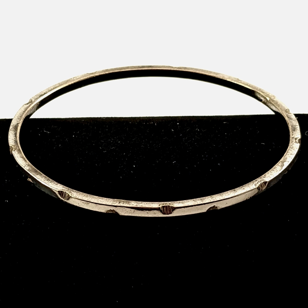 TAXCO 925 Vintage Handmade Sterling Silver Stamped Divites Bangle Bracelet 2.75" - Picture 2 of 4
